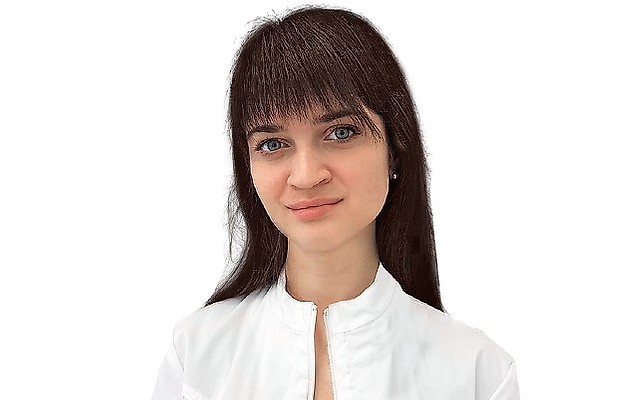 Твердохлебова Юлия Юрьевна